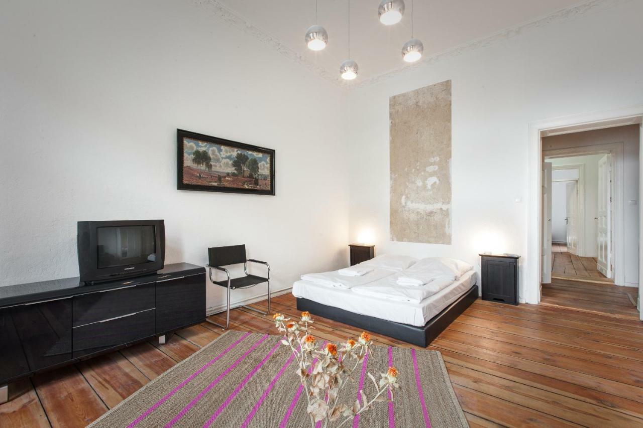 3 Bedroom Apartment Berlin Eksteriør billede